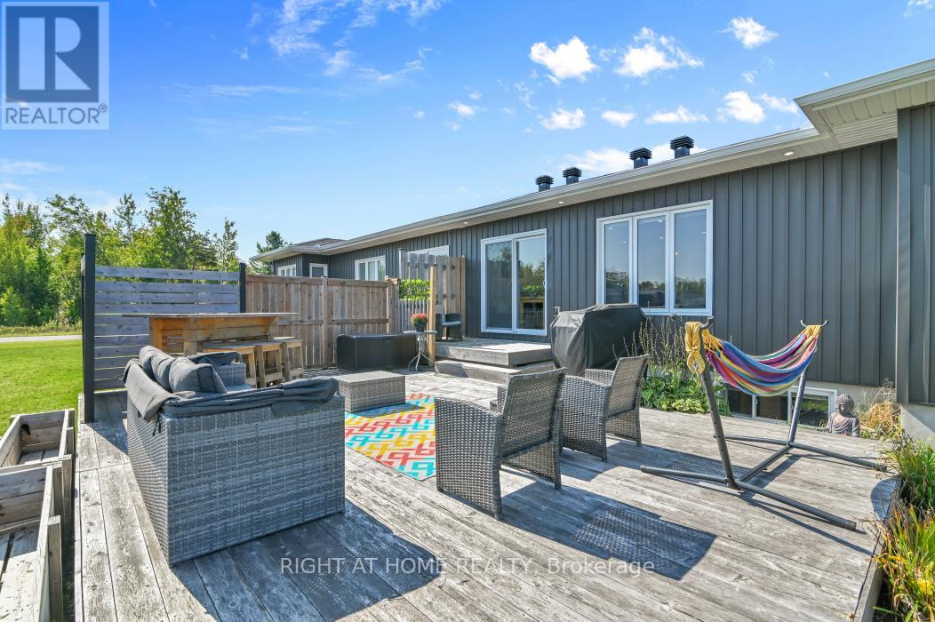 209 Etienne Street, Clarence-Rockland, Ontario  K0A 1E0 - Photo 26 - X12410119