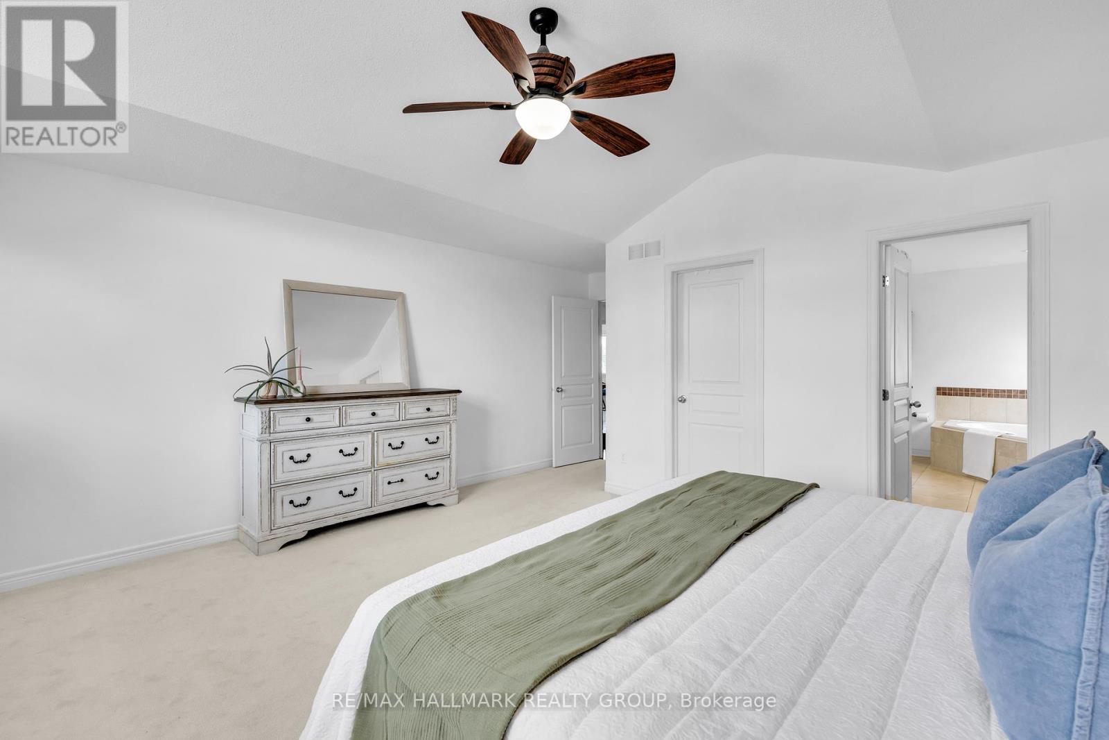 451 Landswood Way, Ottawa, Ontario  K2S 0A4 - Photo 27 - X12410130