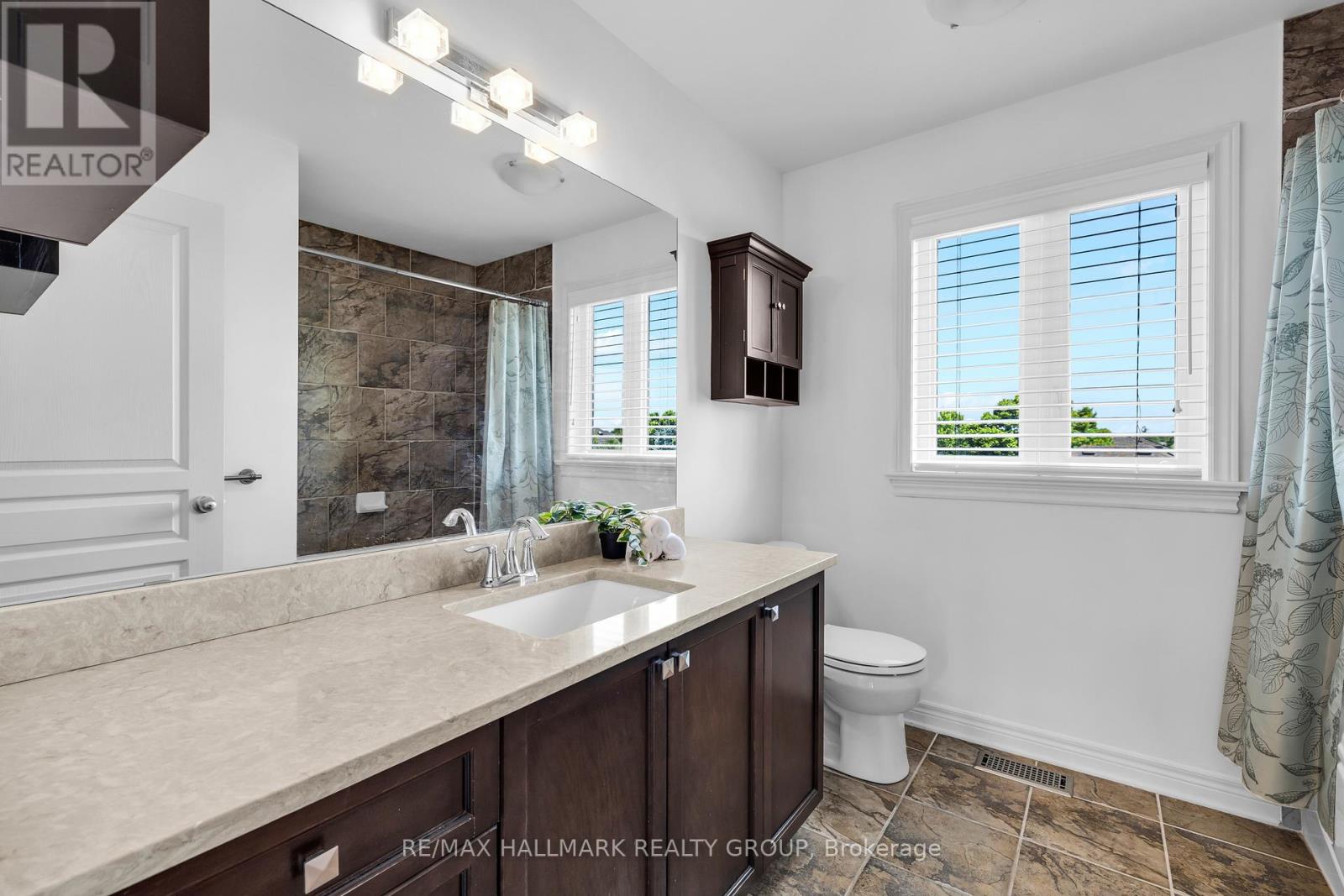 451 Landswood Way, Ottawa, Ontario  K2S 0A4 - Photo 37 - X12410130