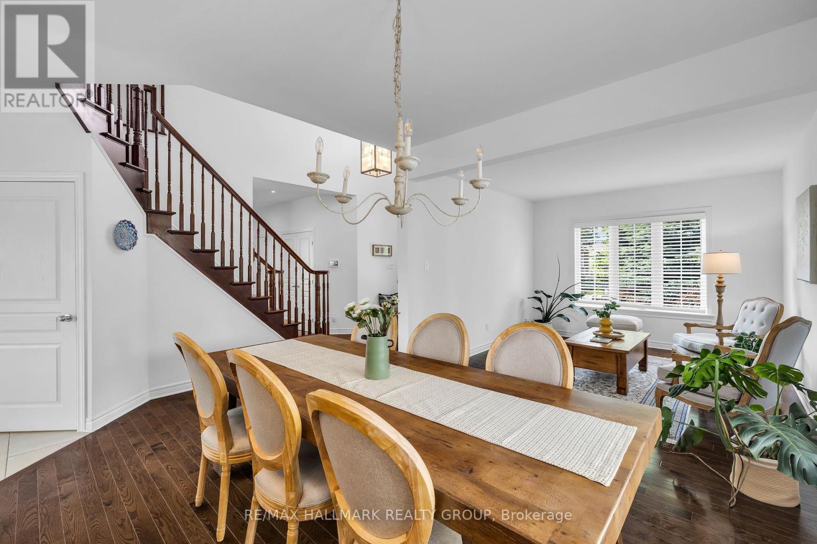 451 Landswood Way, Ottawa, Ontario  K2S 0A4 - Photo 6 - X12410130