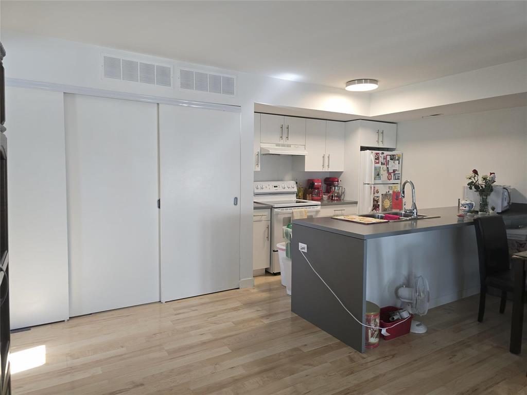 7 422 Ross Avenue, Winnipeg, Manitoba R3A 0L8 - Photo 4 - 202523372