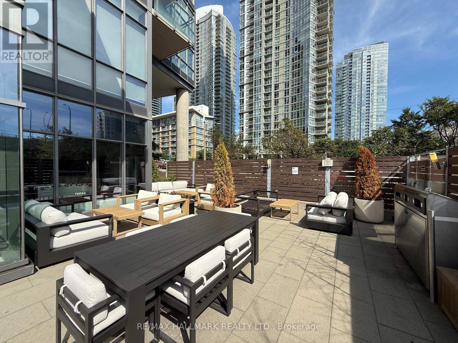 2805 - 11 Brunel Court, Toronto, Ontario  M5V 3Y3 - Photo 25 - C12410054