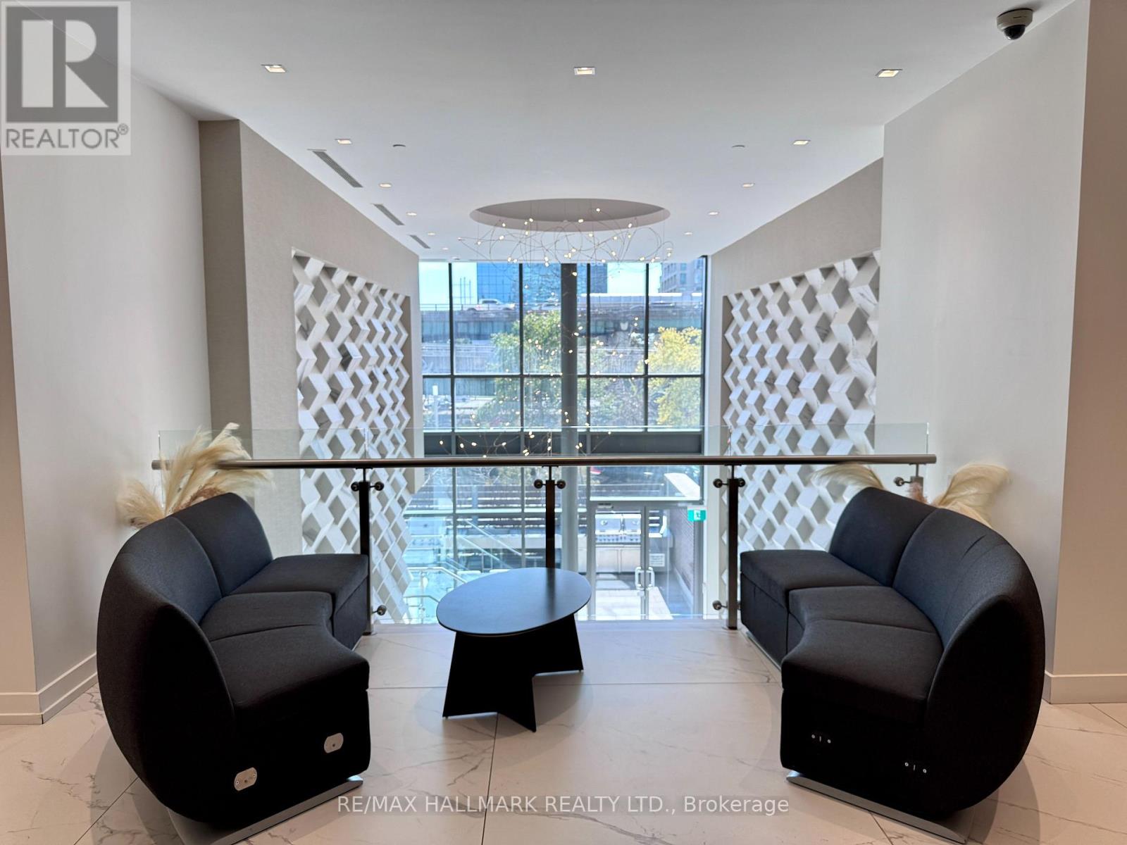 2805 - 11 Brunel Court, Toronto, Ontario  M5V 3Y3 - Photo 3 - C12410054