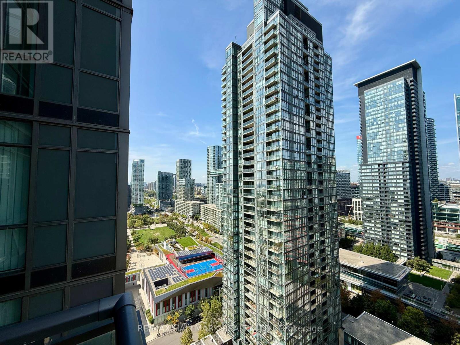 2805 - 11 Brunel Court, Toronto, Ontario  M5V 3Y3 - Photo 8 - C12410054