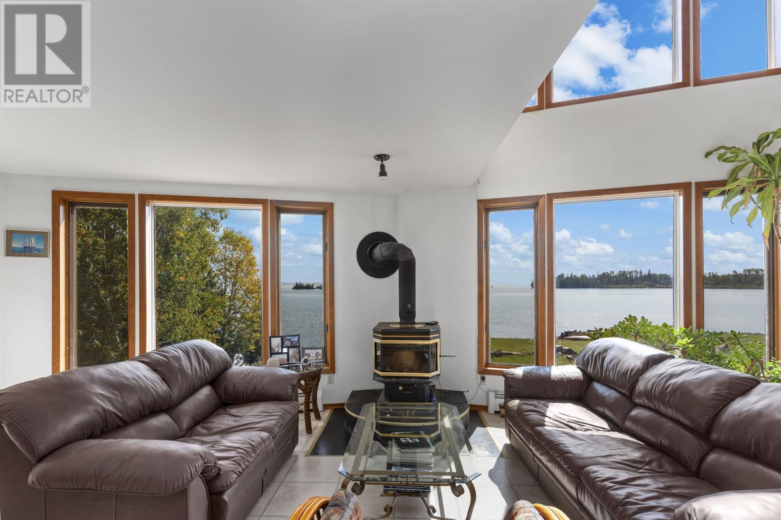 1623 Coral Bay Dr, Shuniah, Ontario  P7A 0G4 - Photo 10 - TB252967