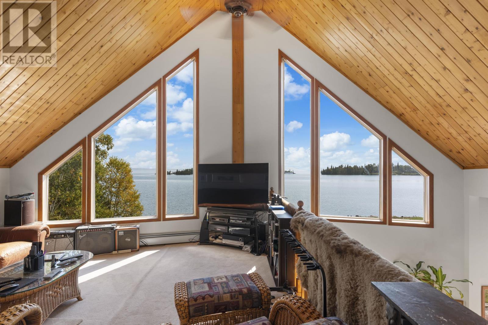 1623 Coral Bay Dr, Shuniah, Ontario  P7A 0G4 - Photo 11 - TB252967
