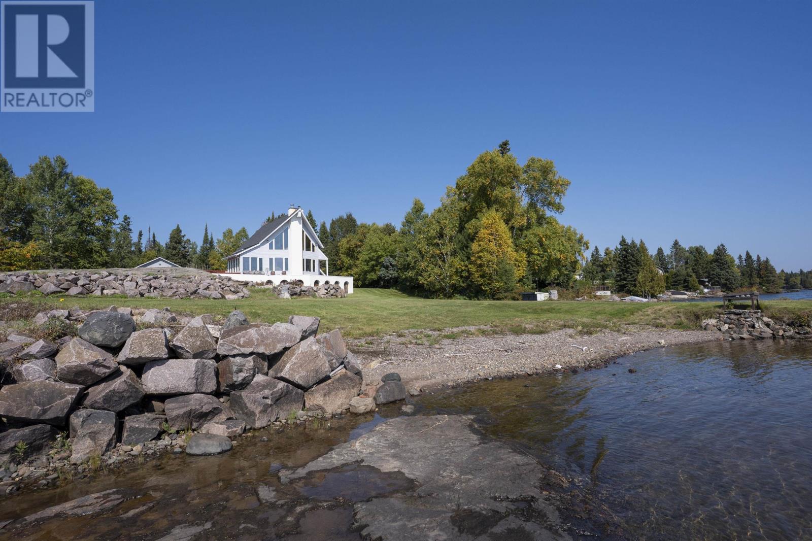 1623 Coral Bay Dr, Shuniah, Ontario  P7A 0G4 - Photo 17 - TB252967