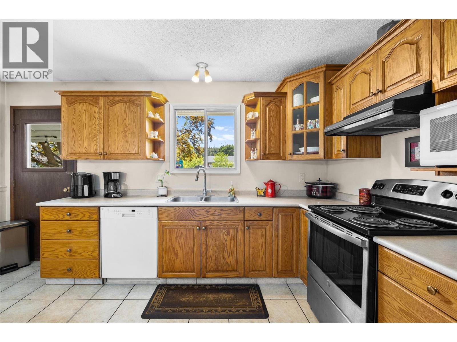 765 Wayne Road Kelowna Photo 7