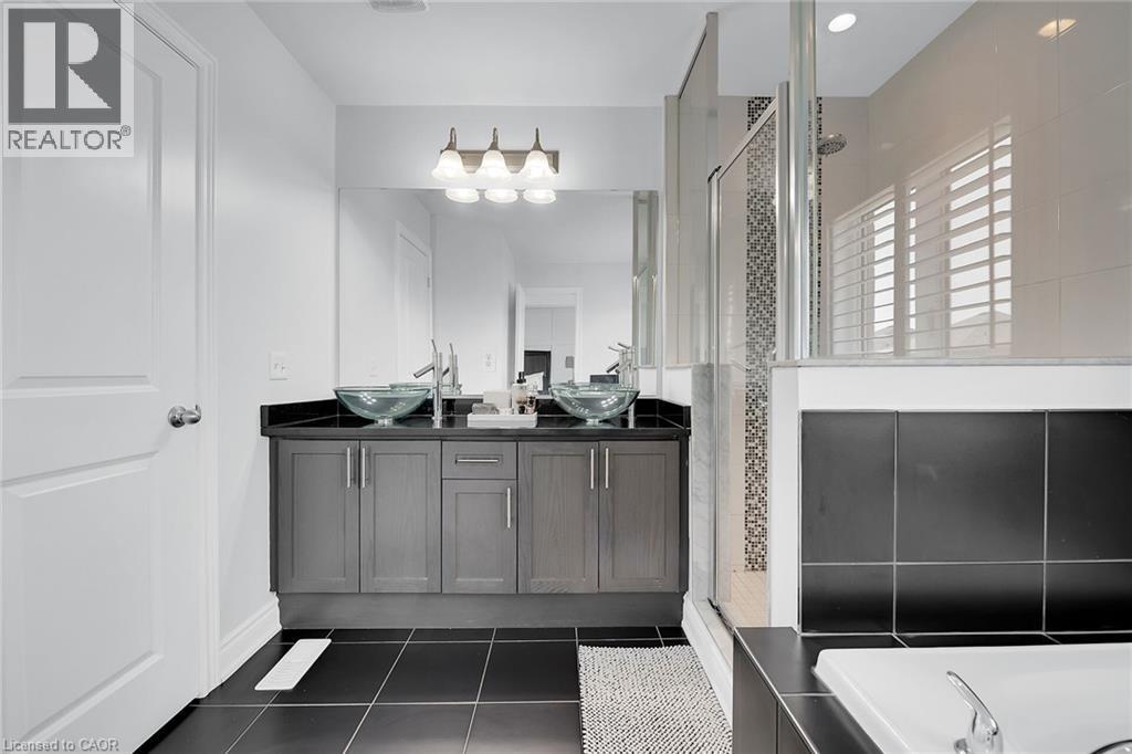 78 Chaumont Drive, Stoney Creek, Ontario  L8J 0J8 - Photo 31 - 40770884