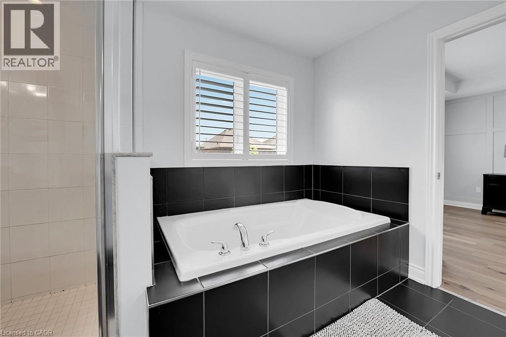 78 Chaumont Drive, Stoney Creek, Ontario  L8J 0J8 - Photo 32 - 40770884