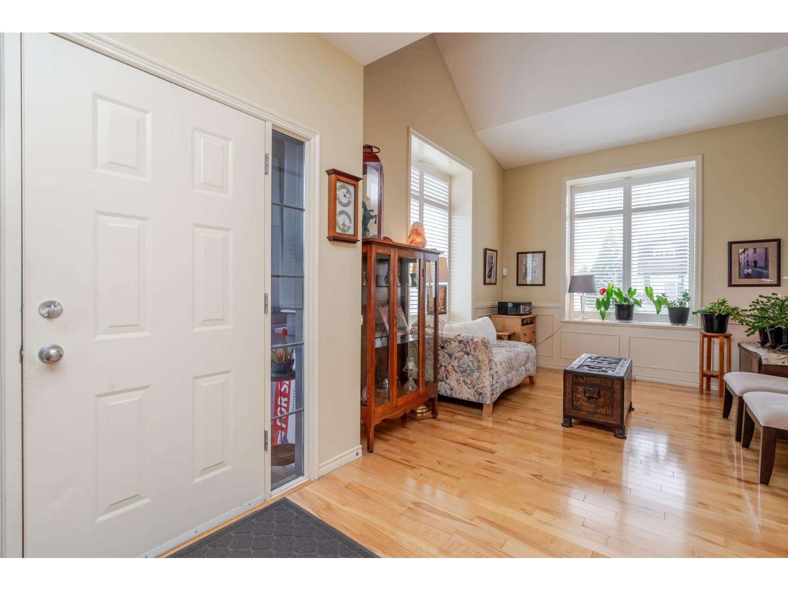 18759 66 Avenue, Surrey, British Columbia  V3S 0T1 - Photo 15 - R3048897