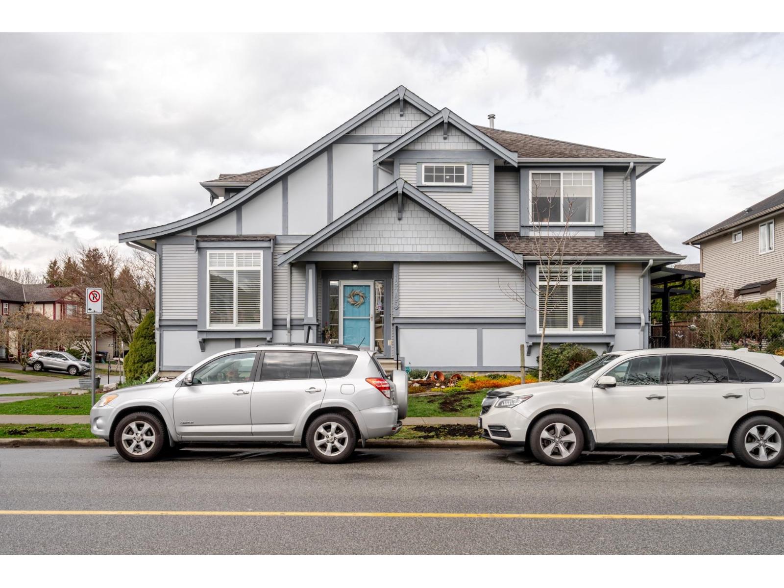 18759 66 Avenue, Surrey, British Columbia  V3S 0T1 - Photo 3 - R3048897