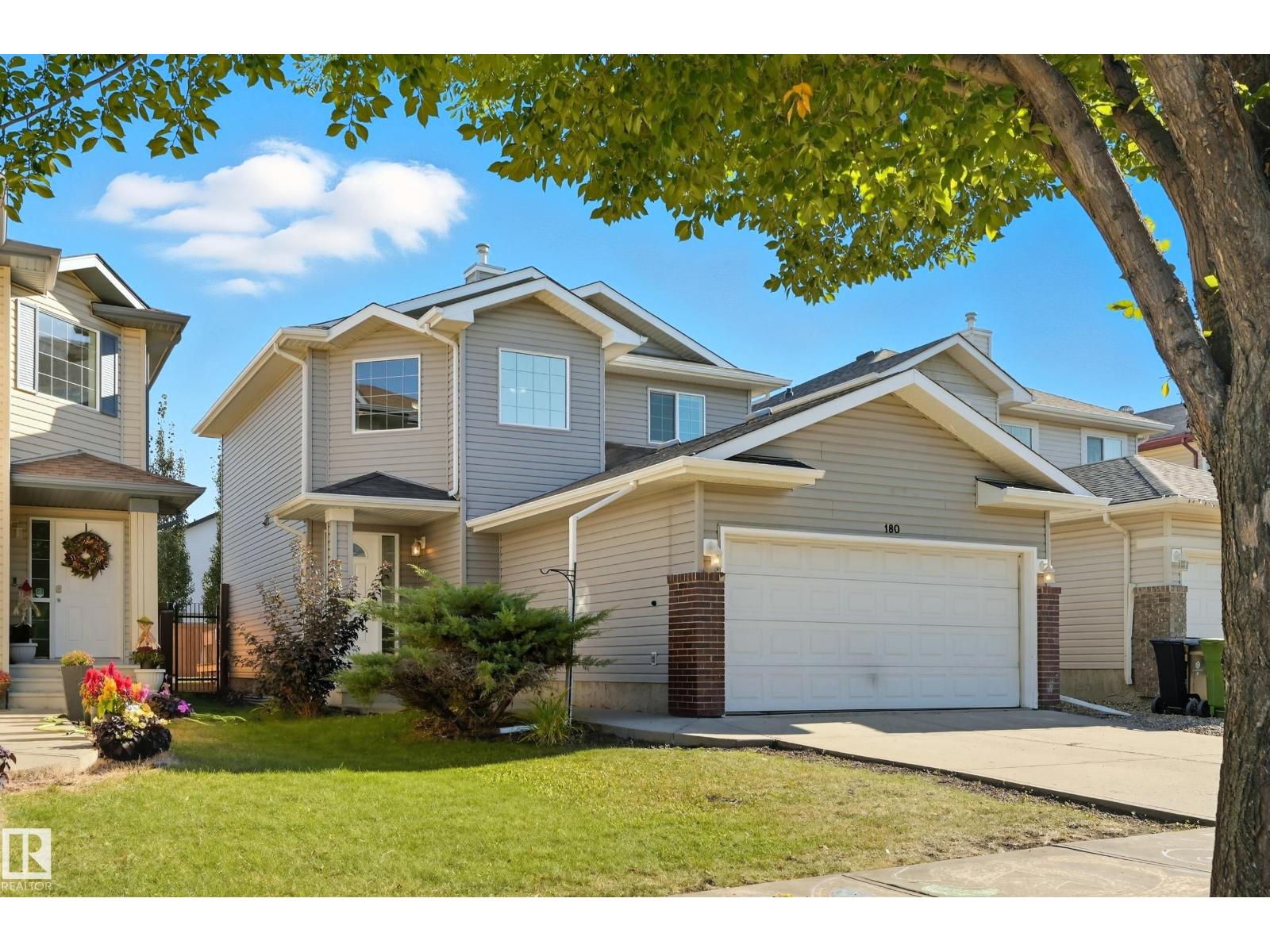 180 Galloway Wd, Fort Saskatchewan, Alberta  T8L 0B9 - Photo 2 - E4458159