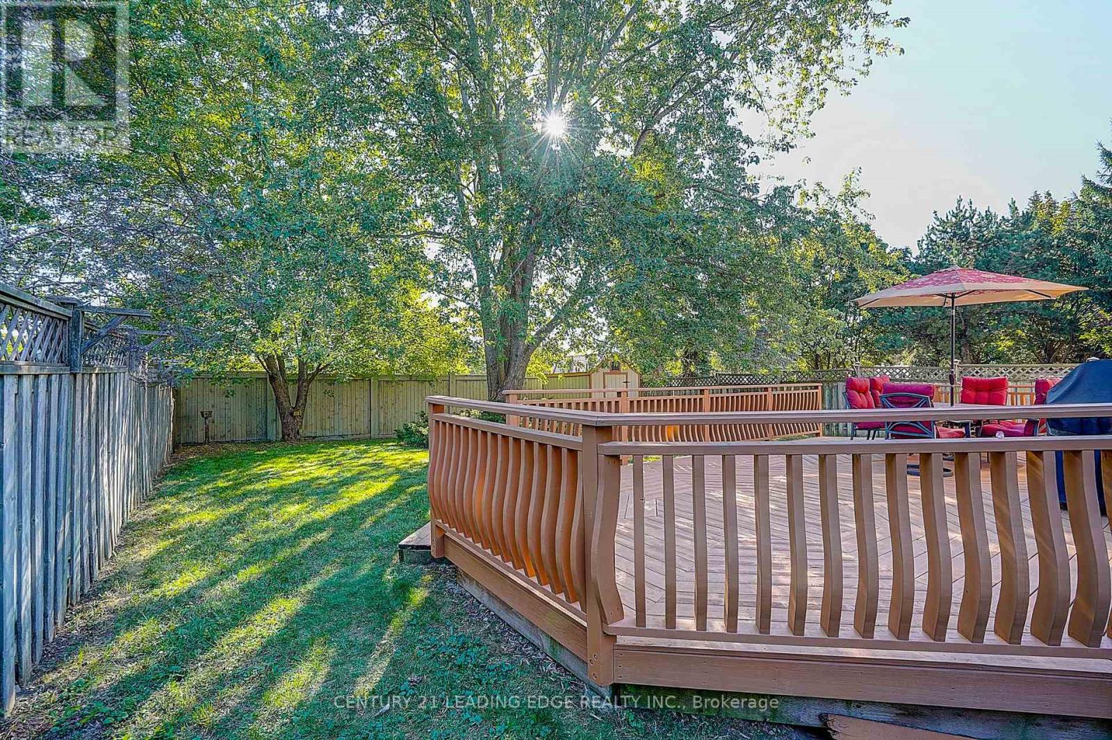 27 Sawyer Crescent, Markham, Ontario  L3P 5T8 - Photo 38 - N12410015