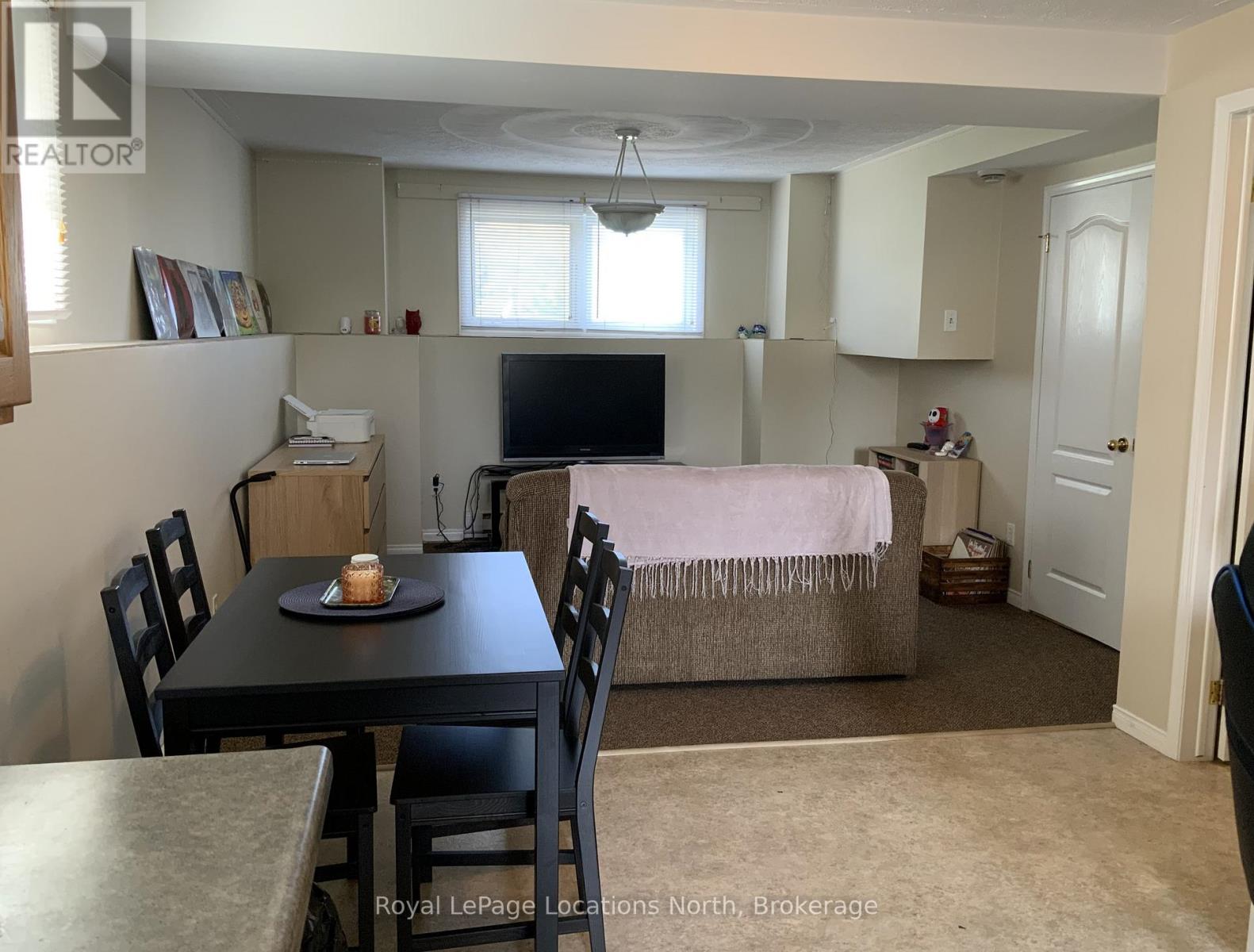 210 Quebec Street, Clearview (Stayner), Ontario  L0M 1S0 - Photo 24 - S12398136