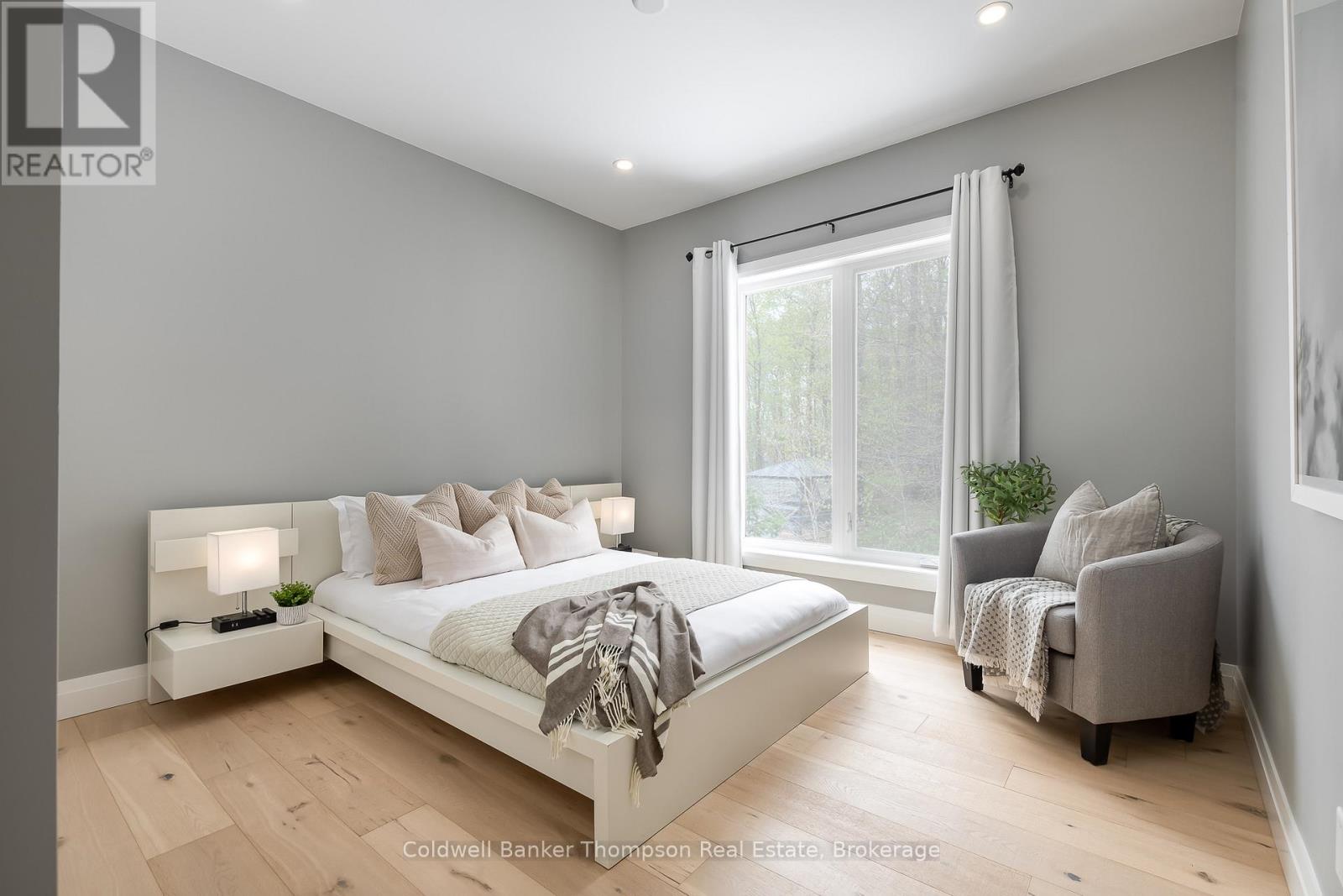 14 Mackenzie Drive, Huntsville, Ontario  P1H 0A1 - Photo 15 - X12367779