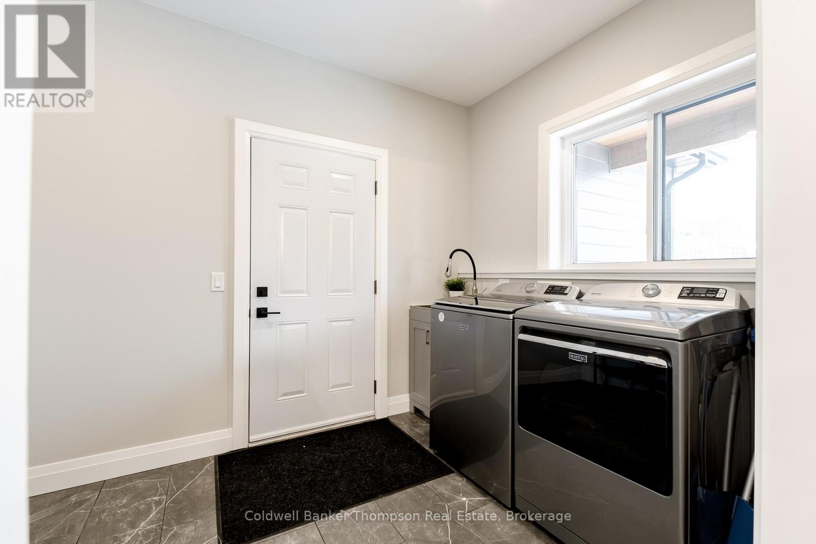 14 Mackenzie Drive, Huntsville, Ontario  P1H 0A1 - Photo 32 - X12367779