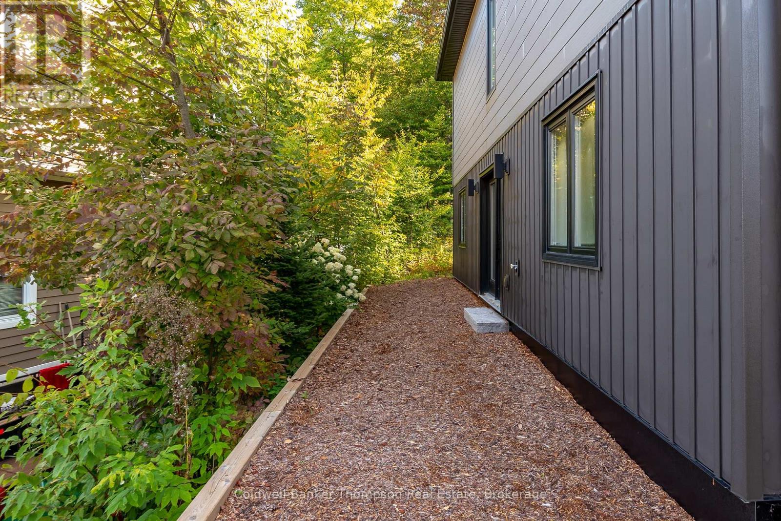 14 Mackenzie Drive, Huntsville, Ontario  P1H 0A1 - Photo 46 - X12367779