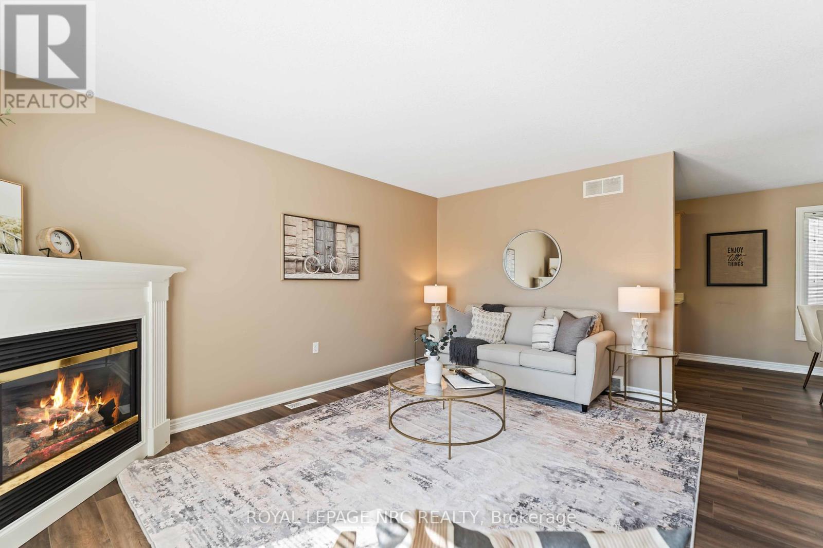 3900 Rainbow Lane, Lincoln, Ontario  L0R 2C0 - Photo 8 - X12371807