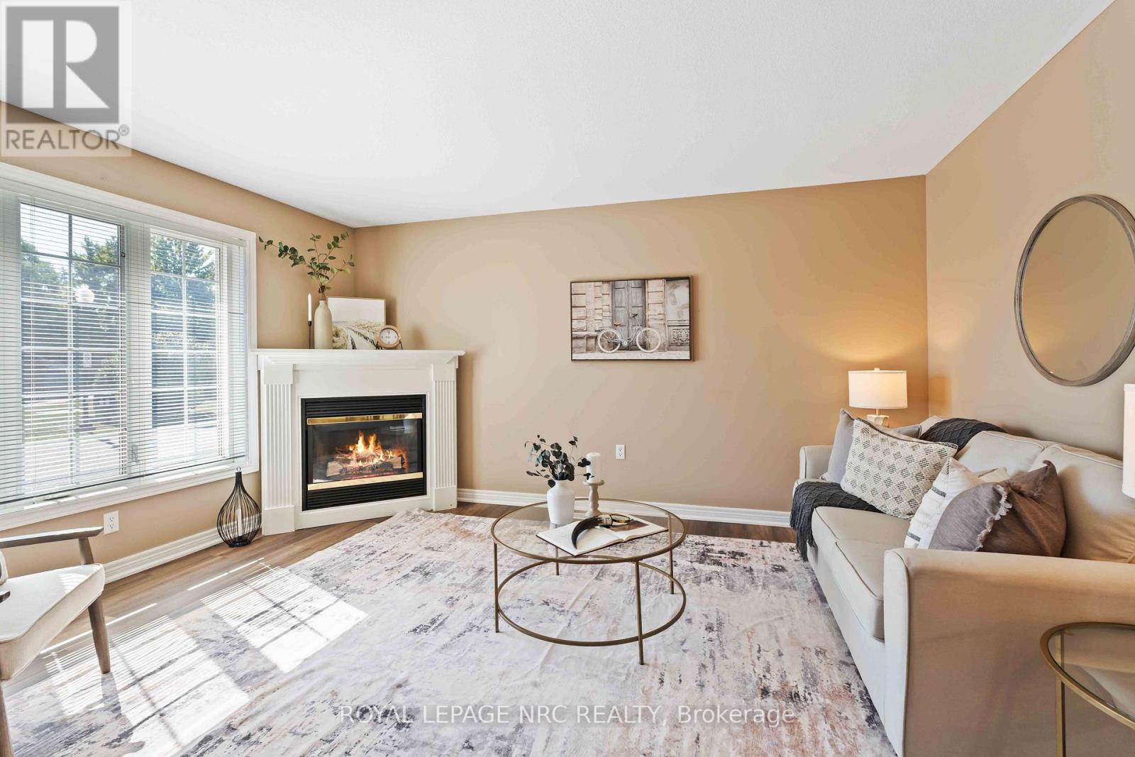 3900 Rainbow Lane, Lincoln, Ontario  L0R 2C0 - Photo 7 - X12371807