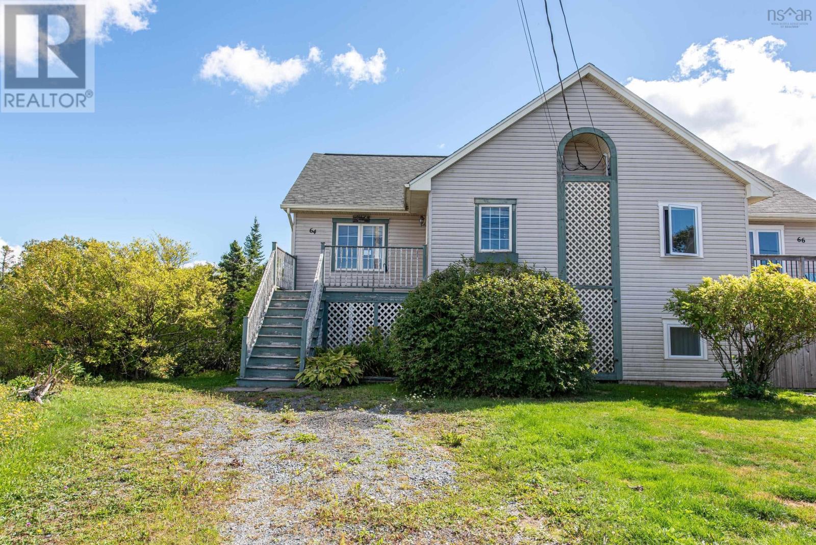 Property at 64 Thorncrest Court image 2