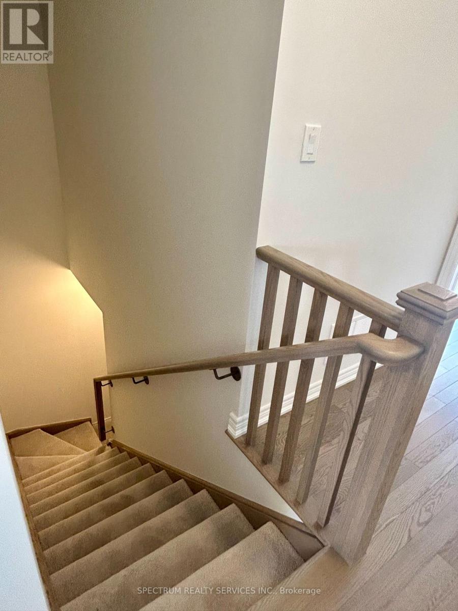 128 Degasperis Trail, Brampton (Sandringham-Wellington), Ontario  L6R 4C7 - Photo 9 - W12410003