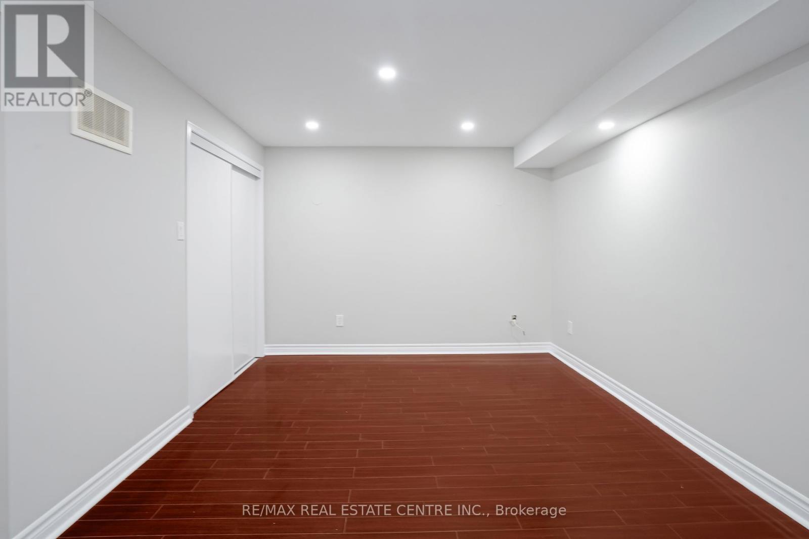 165 - 5255 Palmetto Place, Mississauga, Ontario  L5M 0H2 - Photo 34 - W12410042