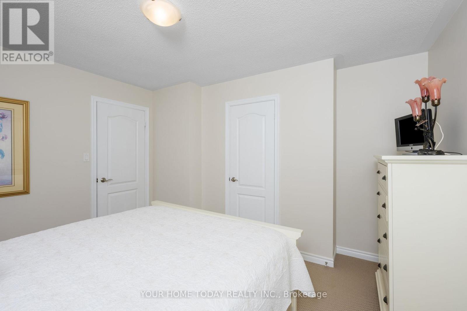 94 Foxtail Court, Halton Hills, Ontario  L7G 0G2 - Photo 30 - W12410063