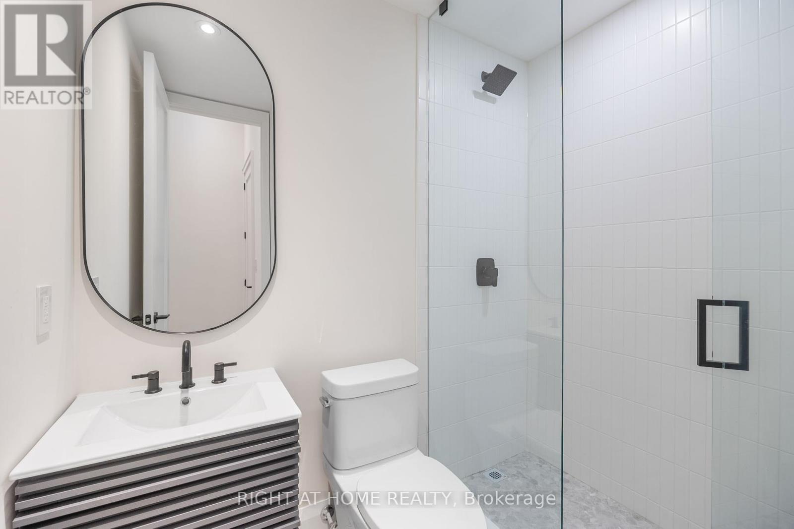 120 Hammell St Street, Toronto (Clanton Park), Ontario  M3H 2P5 - Photo 34 - C12410118