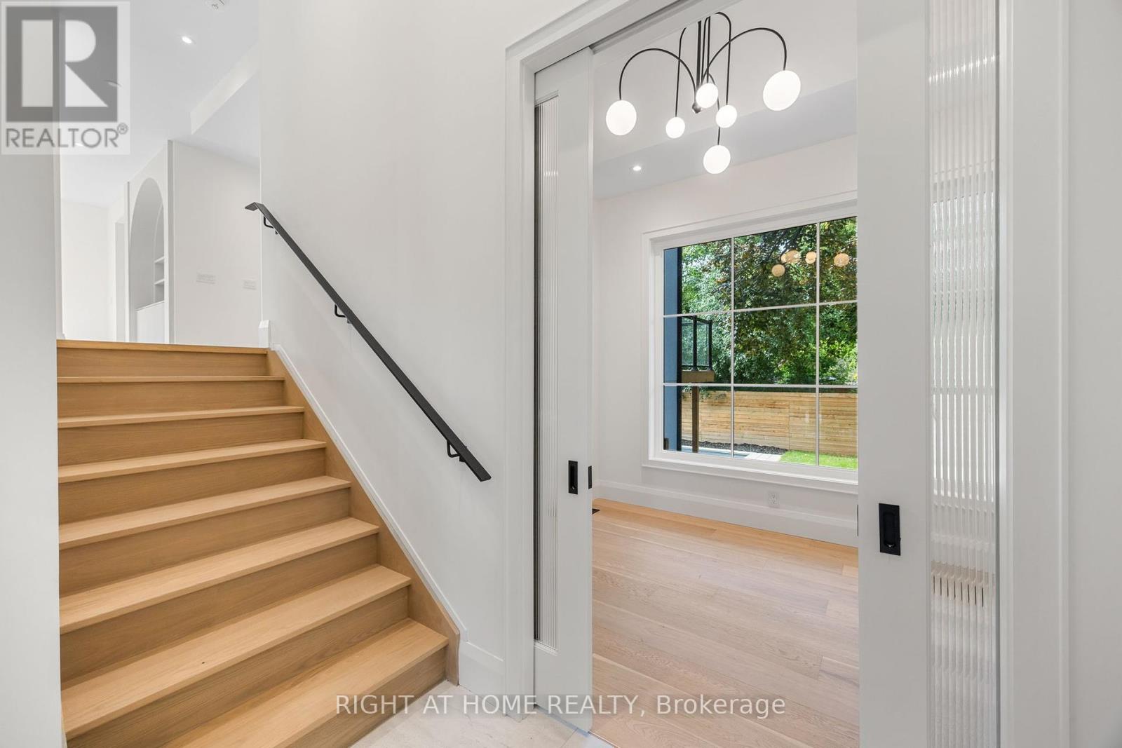 120 Hammell St Street, Toronto (Clanton Park), Ontario  M3H 2P5 - Photo 6 - C12410118
