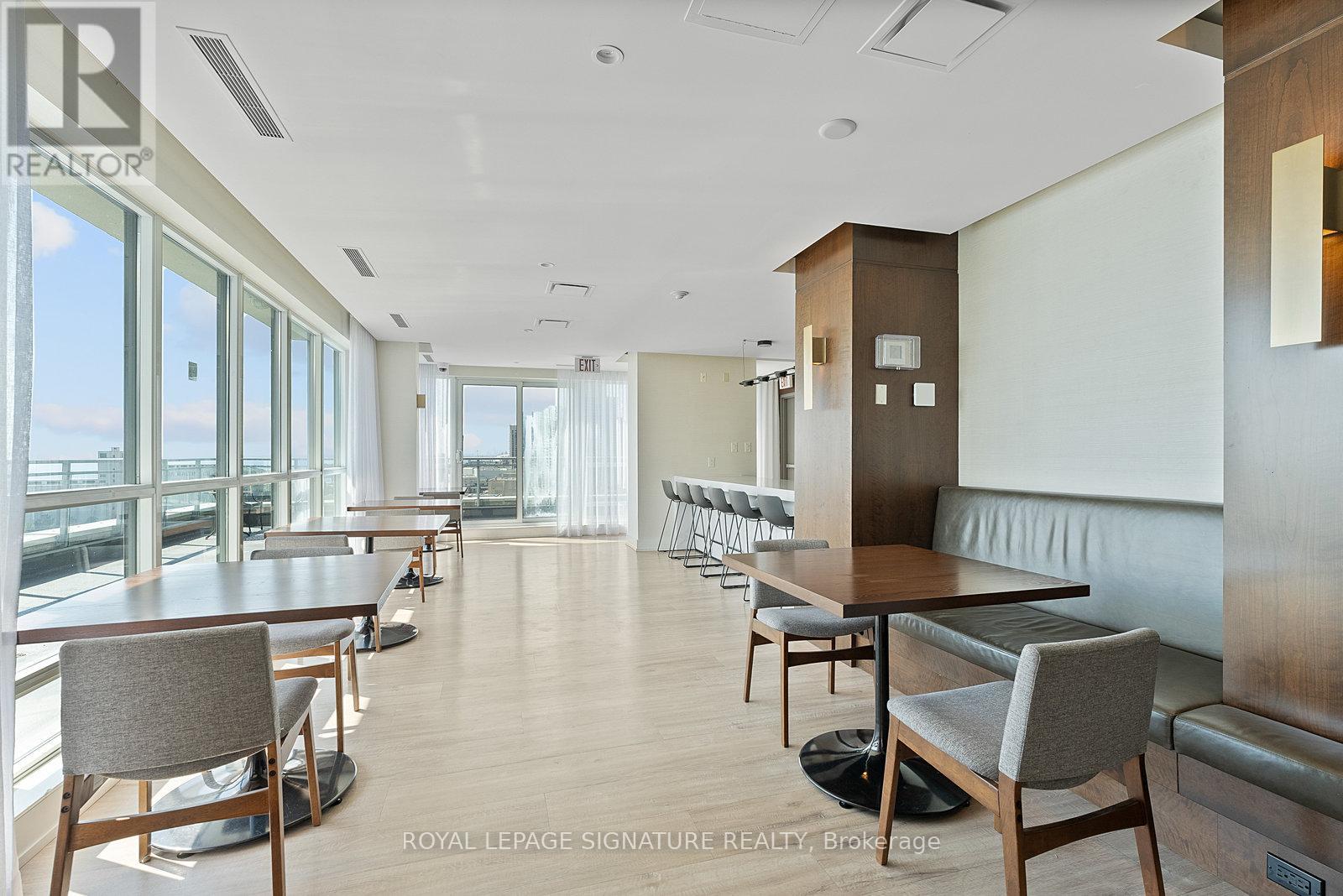 1407 - 410 Queens Quay W, Toronto, Ontario  M5V 3T1 - Photo 14 - C12410138