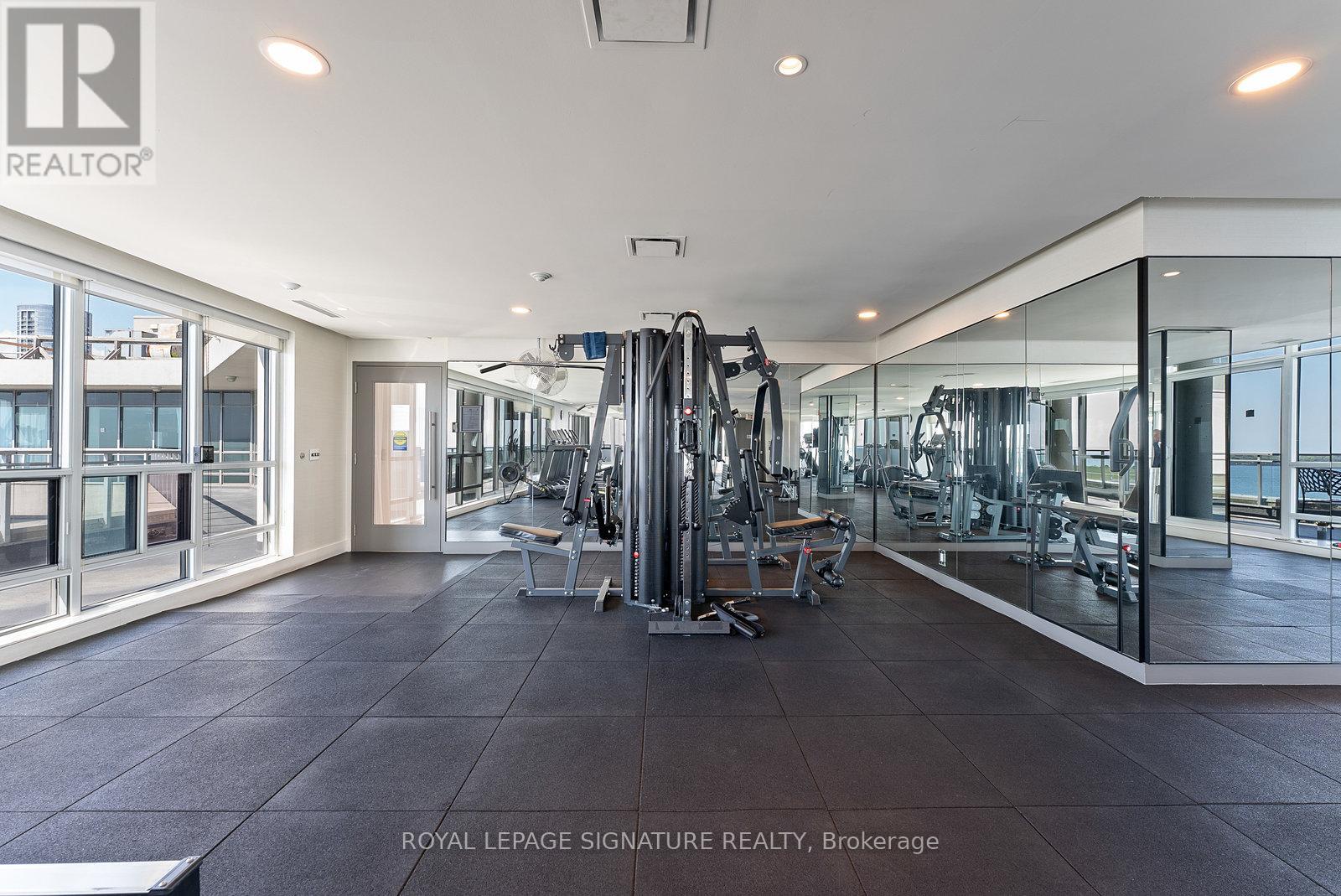 1407 - 410 Queens Quay W, Toronto, Ontario  M5V 3T1 - Photo 17 - C12410138