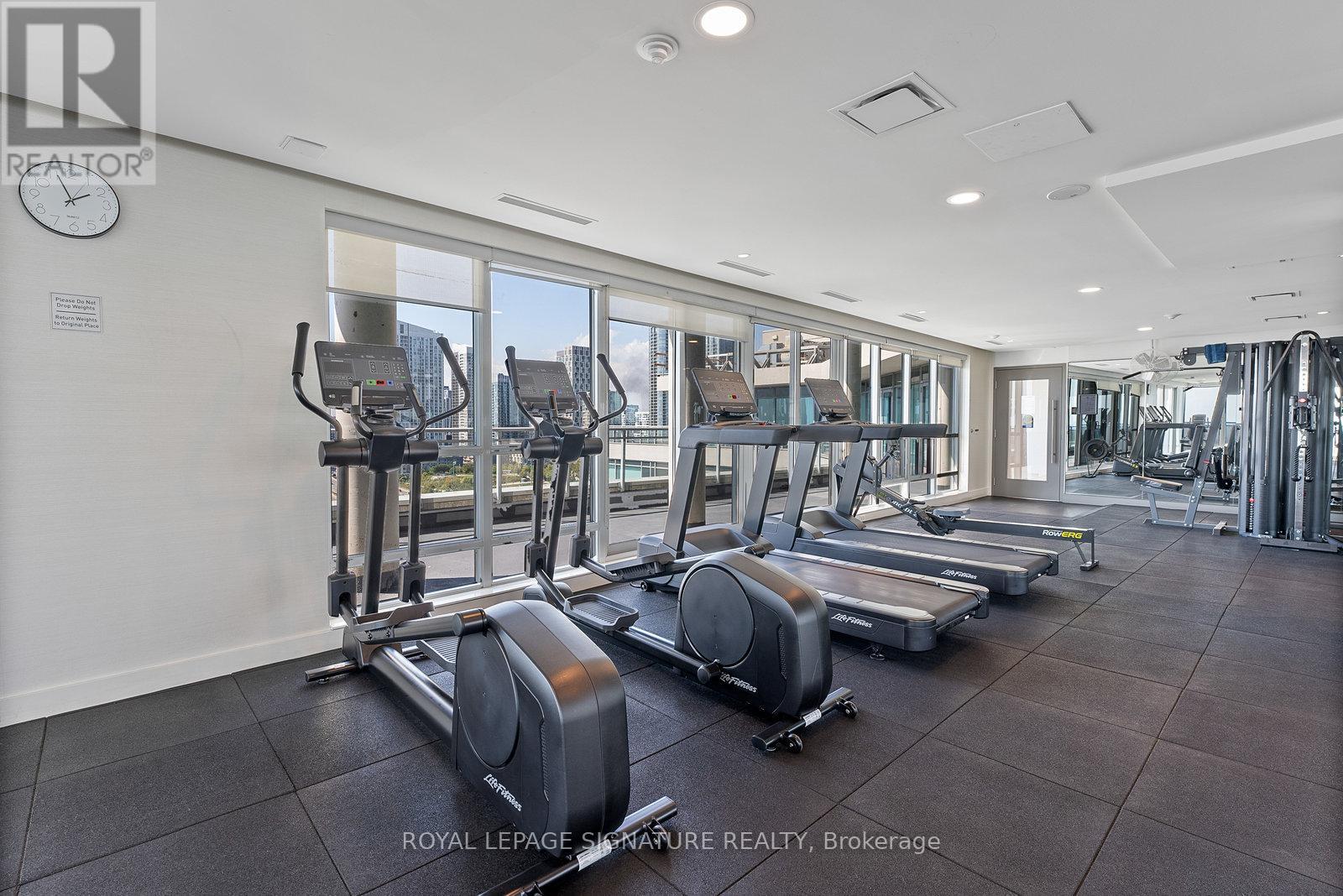 1407 - 410 Queens Quay W, Toronto, Ontario  M5V 3T1 - Photo 18 - C12410138