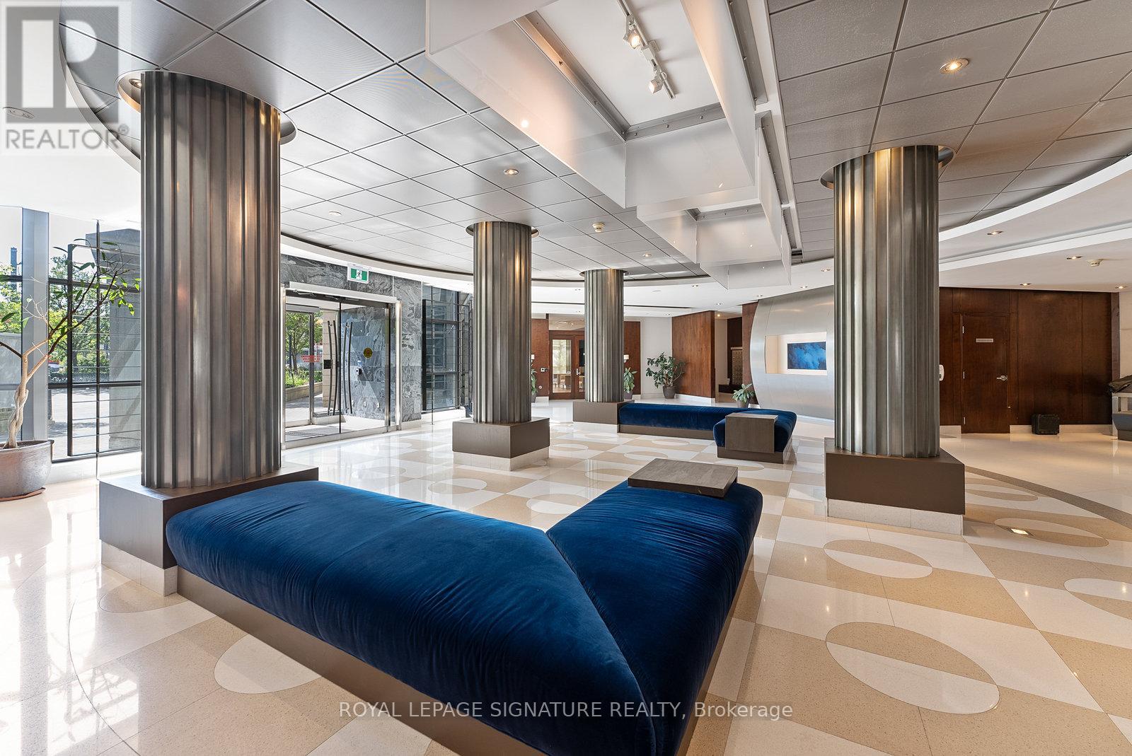1407 - 410 Queens Quay W, Toronto, Ontario  M5V 3T1 - Photo 32 - C12410138