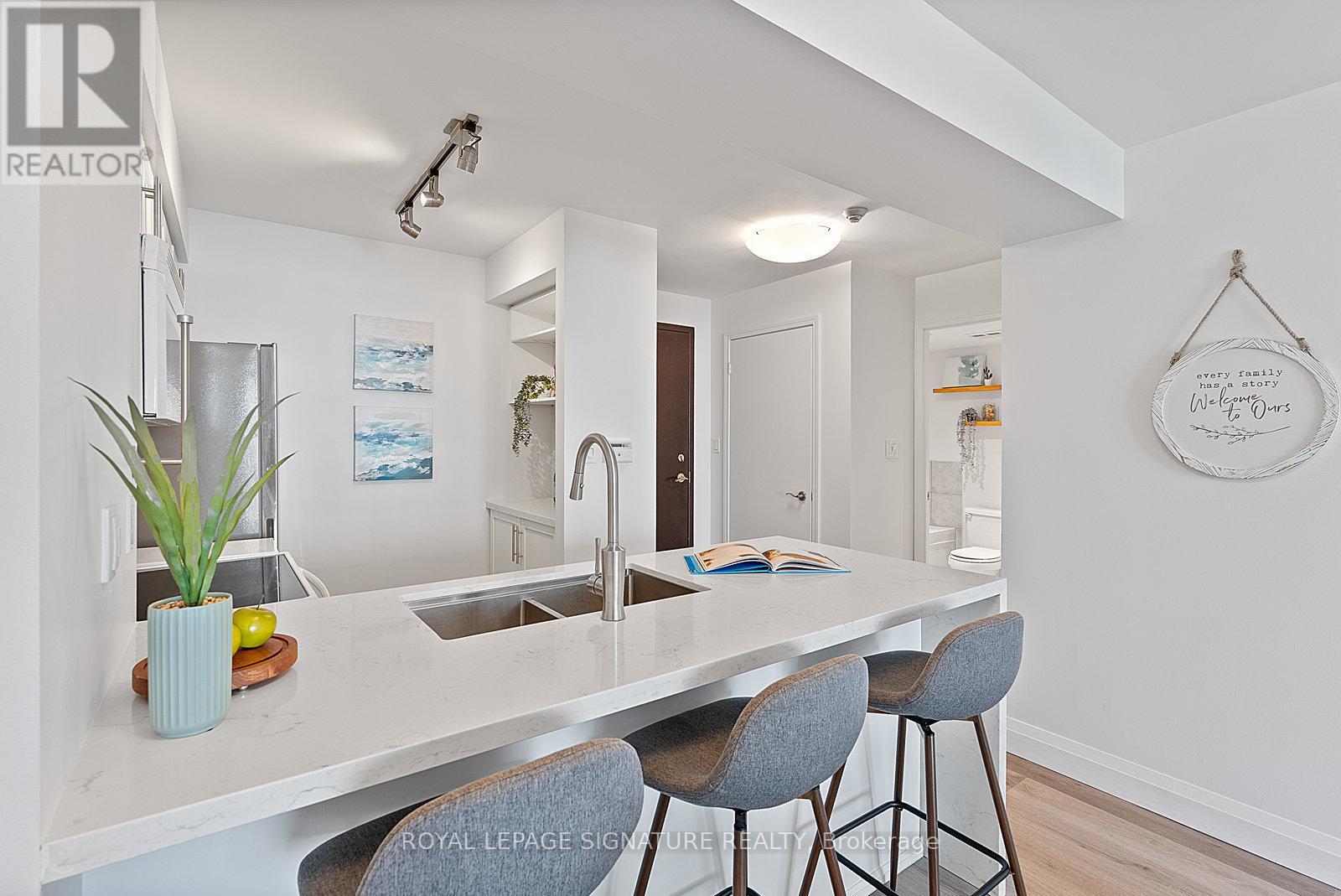 1407 - 410 Queens Quay W, Toronto, Ontario  M5V 3T1 - Photo 43 - C12410138