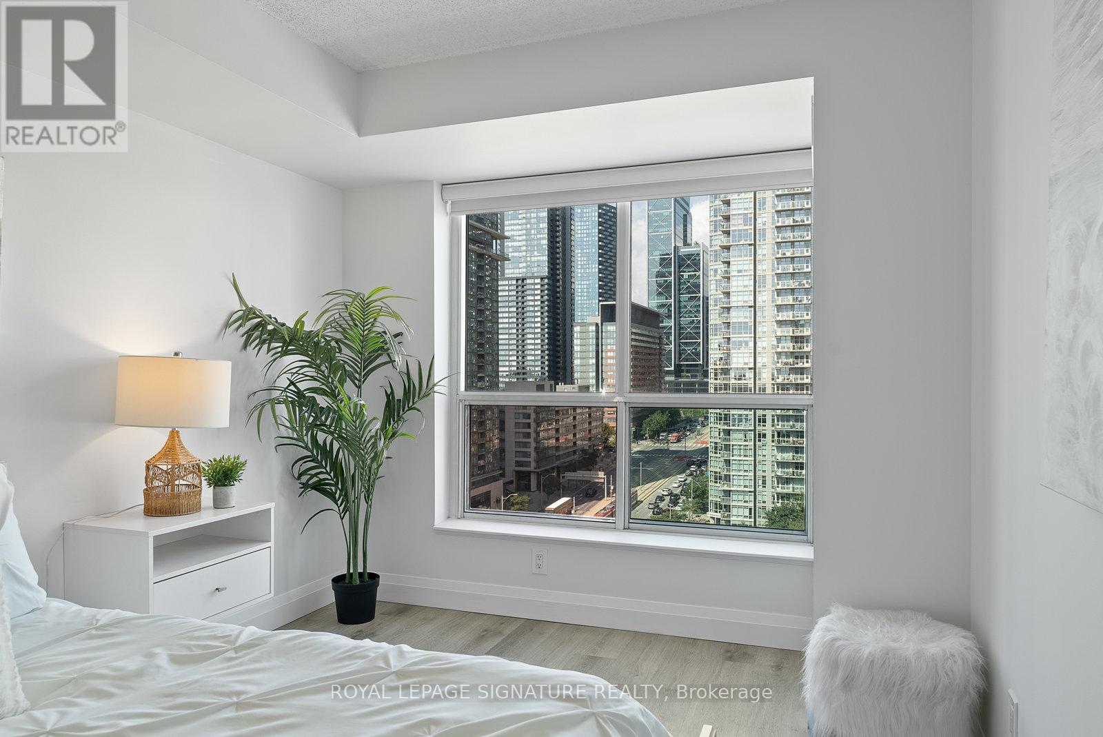 1407 - 410 Queens Quay W, Toronto, Ontario  M5V 3T1 - Photo 8 - C12410138