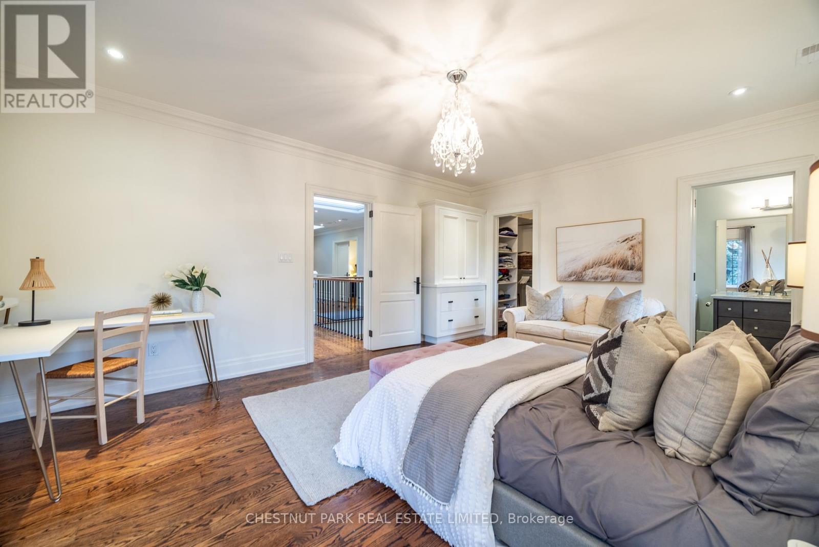 102 Mildenhall Road, Toronto (Bridle Path-Sunnybrook-York Mills), Ontario  M4N 3H5 - Photo 31 - C12410151