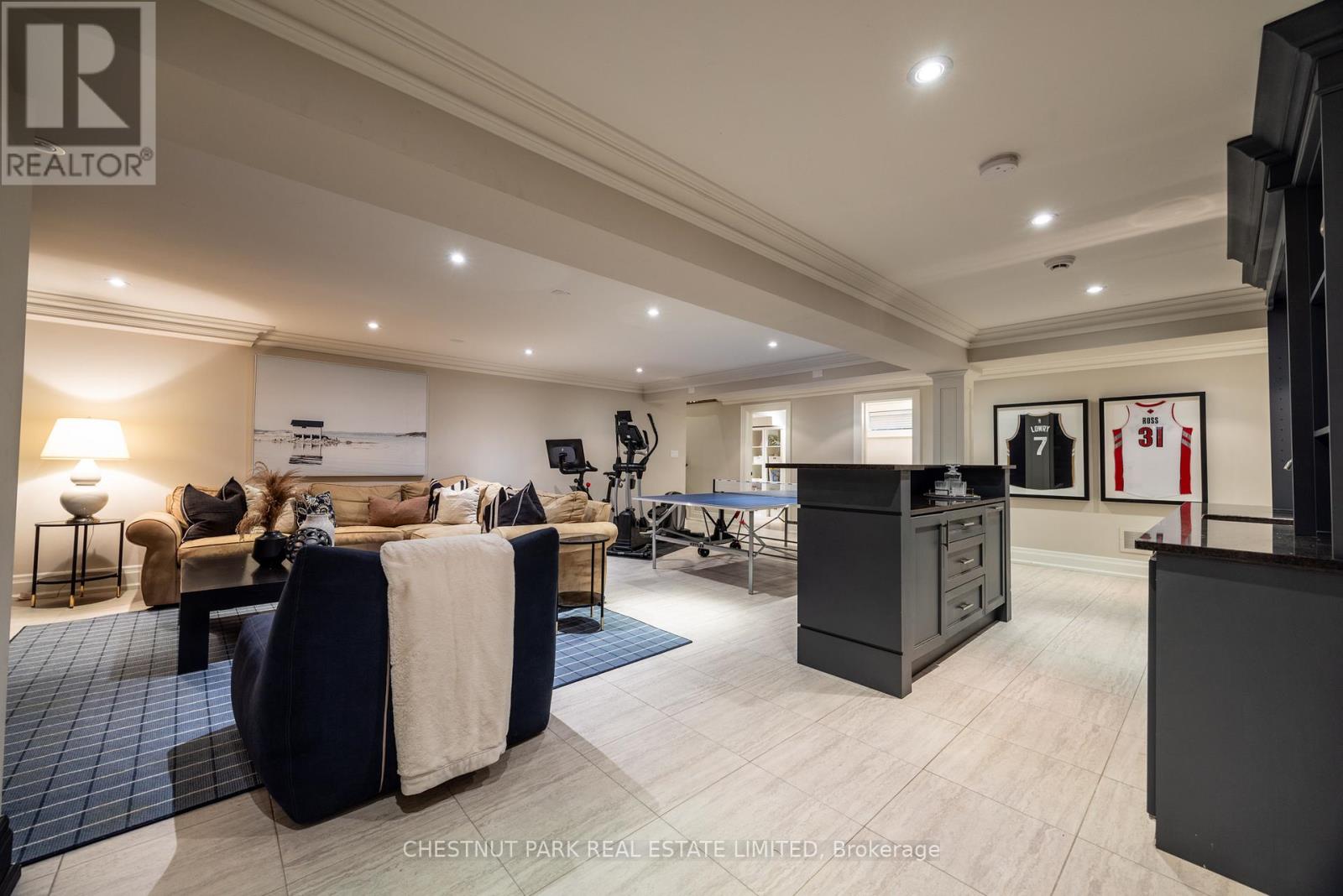 102 Mildenhall Road, Toronto (Bridle Path-Sunnybrook-York Mills), Ontario  M4N 3H5 - Photo 44 - C12410151
