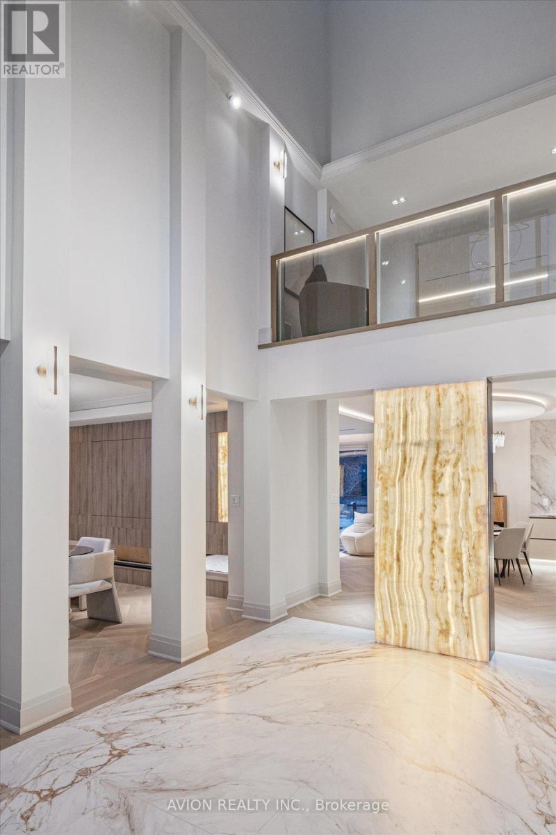 72 Lord Seaton Road, Toronto, Ontario  M2P 1K5 - Photo 11 - C12410177