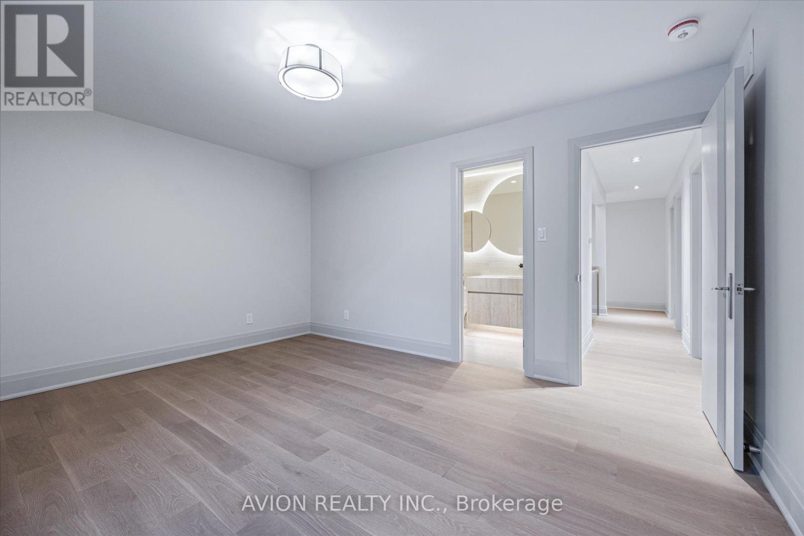 72 Lord Seaton Road, Toronto, Ontario  M2P 1K5 - Photo 31 - C12410177