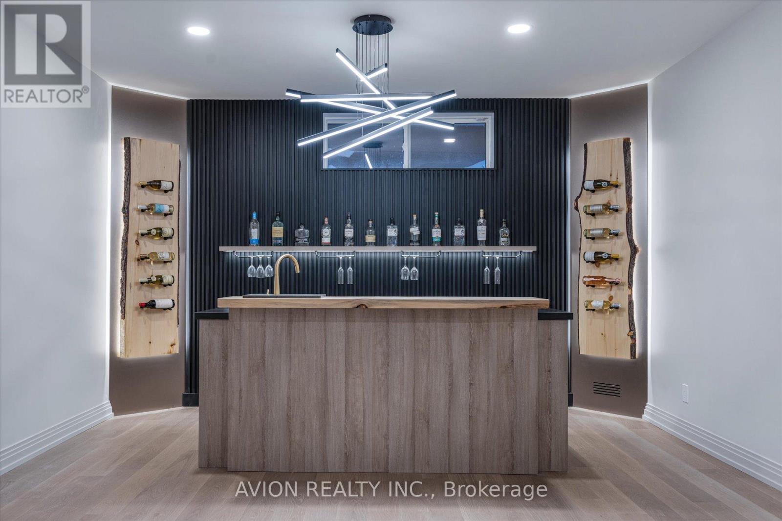 72 Lord Seaton Road, Toronto, Ontario  M2P 1K5 - Photo 35 - C12410177