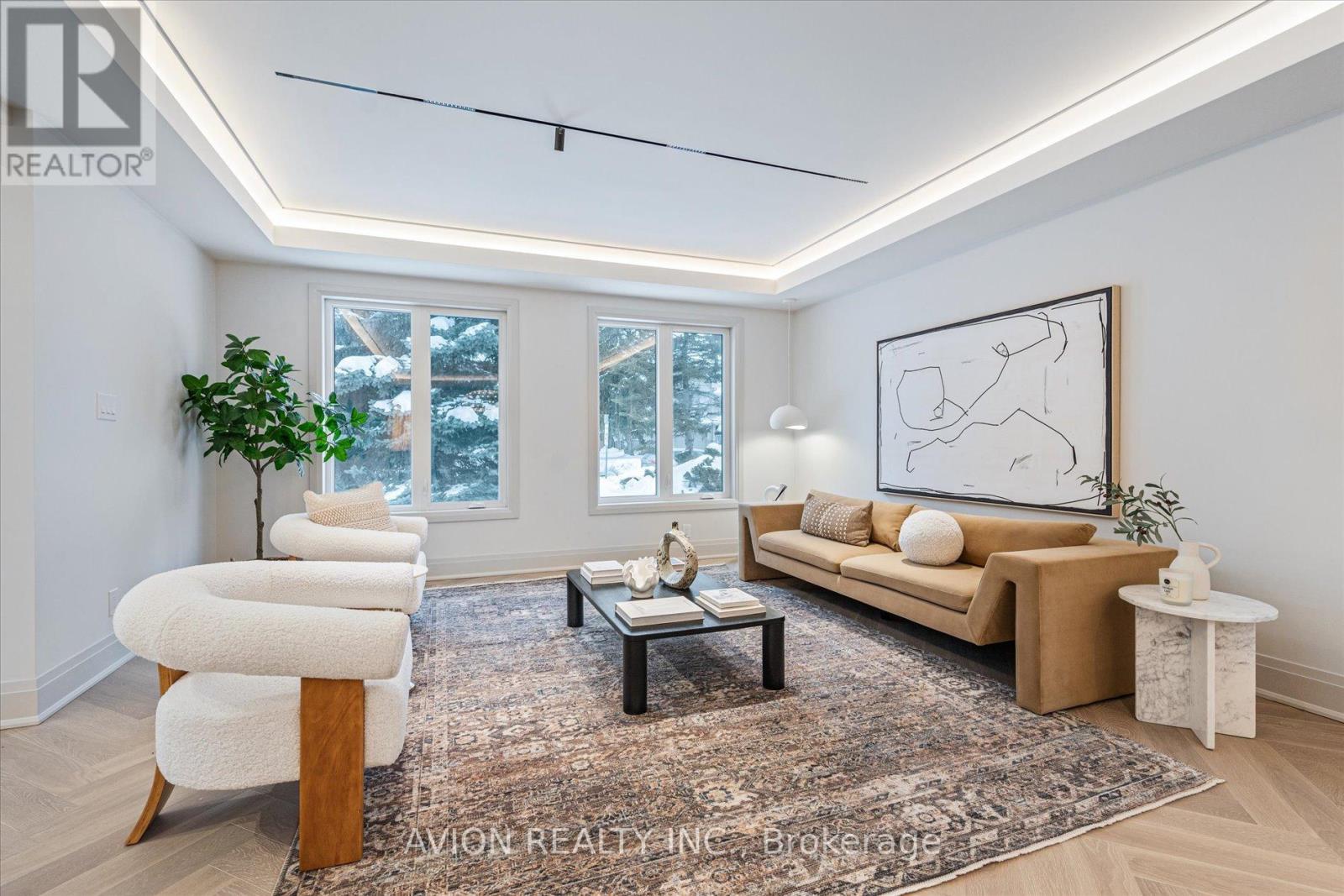 72 Lord Seaton Road, Toronto, Ontario  M2P 1K5 - Photo 6 - C12410177