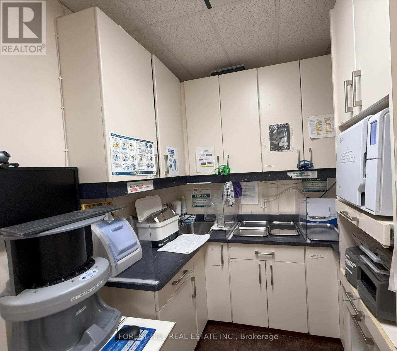 1000 - 5775 Yonge Street, Toronto (Newtonbrook East), Ontario  M2M 4J1 - Photo 5 - C12410194