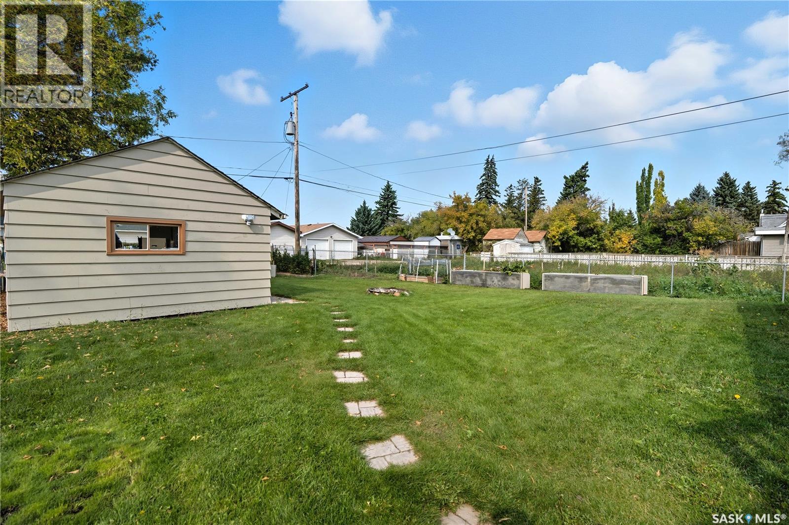 16 Walsh Street, Qu'appelle, Saskatchewan  S0G 4A0 - Photo 37 - SK018666