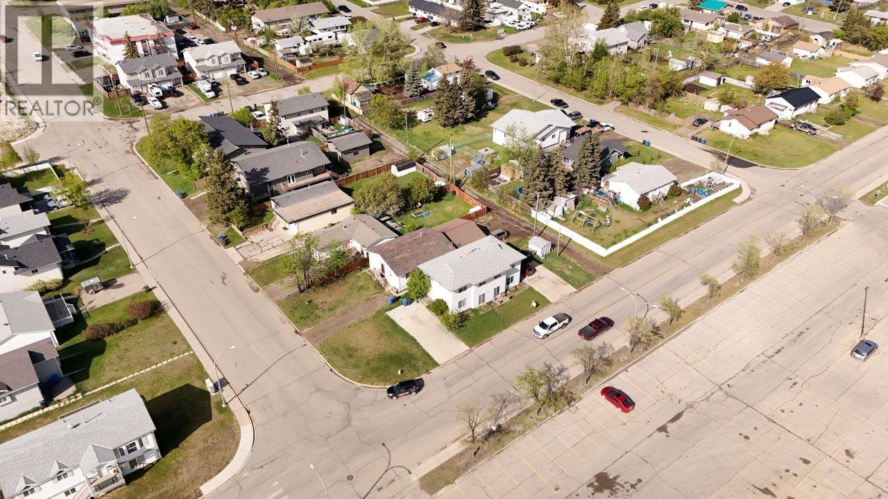 9706-9708 96 Avenue, Fort St. John, British Columbia  V1J 4N6 - Photo 5 - R3049129