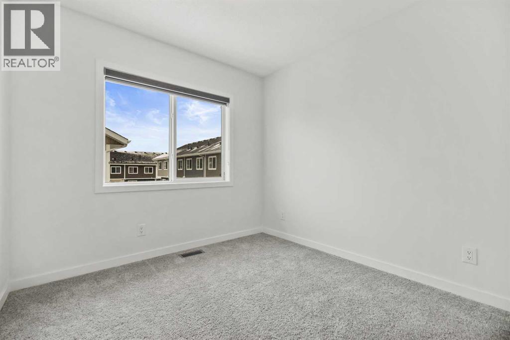 205, 137 Red Embers Link Ne, Calgary, Alberta  T2E 4E1 - Photo 29 - A2256364