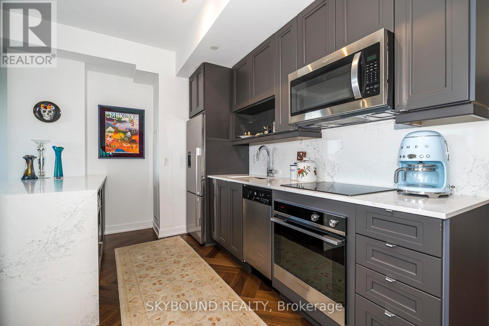 # 703 - 630 Greenwood Avenue, Toronto (Blake-Jones), Ontario  M4J 0A8 - Photo 10 - E12410117