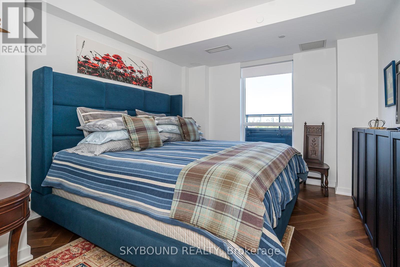# 703 - 630 Greenwood Avenue, Toronto (Blake-Jones), Ontario  M4J 0A8 - Photo 12 - E12410117