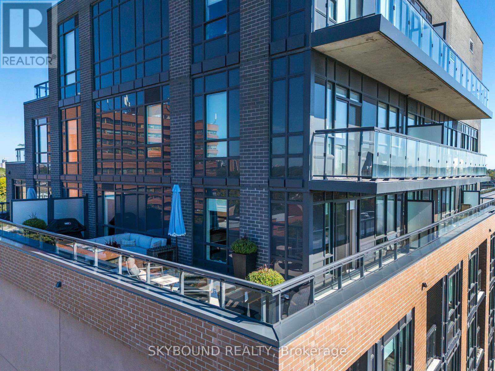 # 703 - 630 Greenwood Avenue, Toronto (Blake-Jones), Ontario  M4J 0A8 - Photo 3 - E12410117
