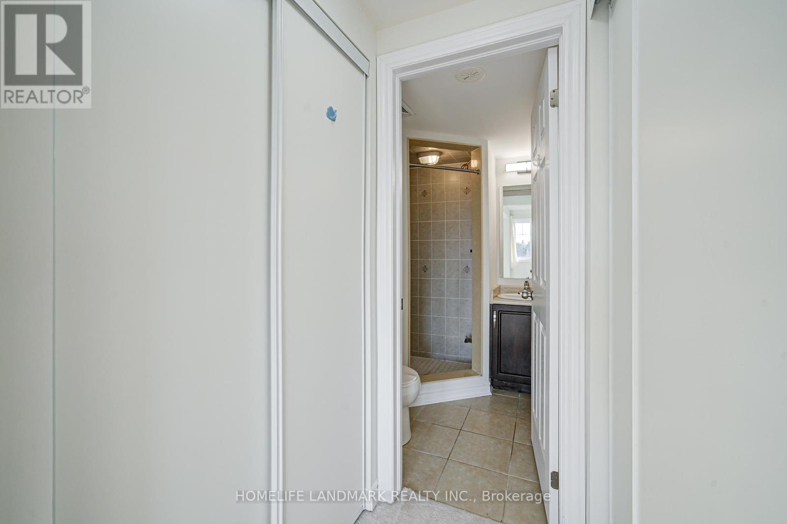 8 - 9 Eaton Park Lane, Toronto (L'amoreaux), Ontario  M1W 0A5 - Photo 30 - E12410122